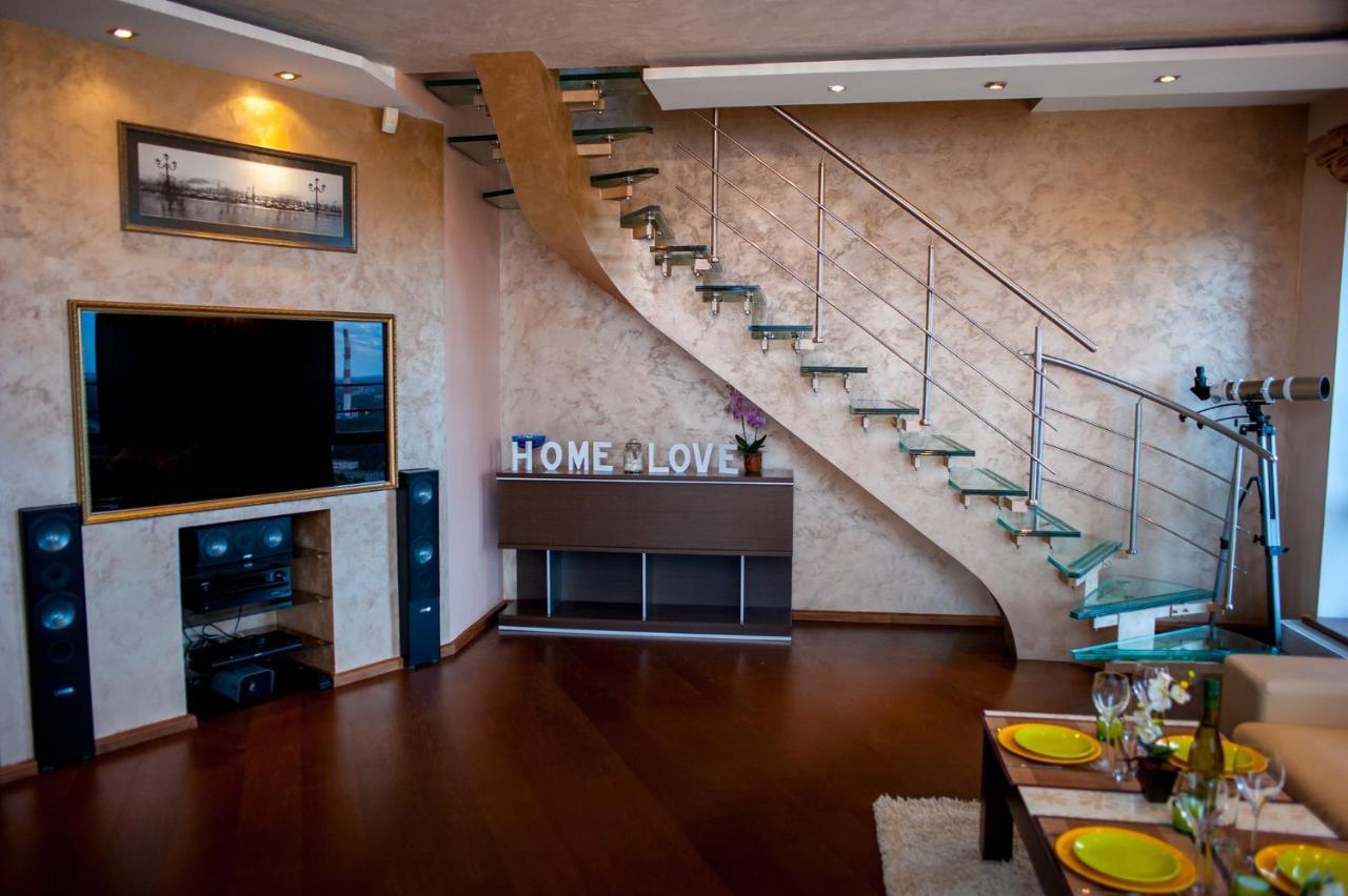 Apartment Skyhouse Amazing Penthouse And