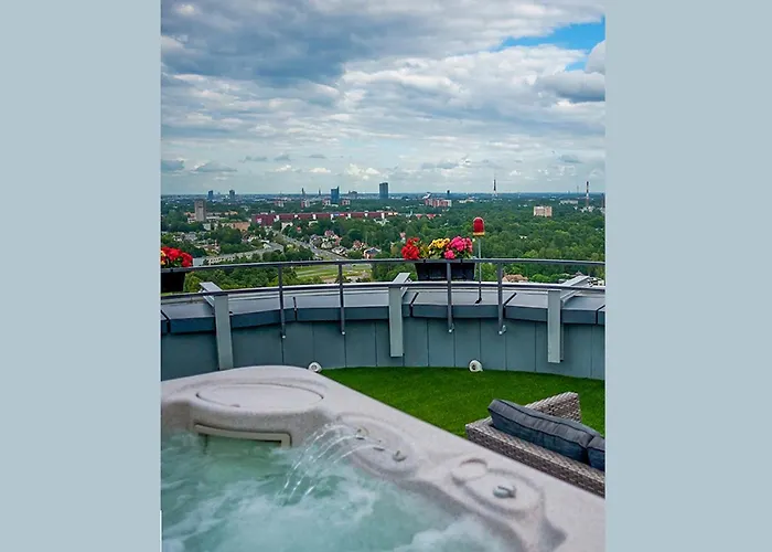 Skyhouse Riga Amazing Penthouse And Spa